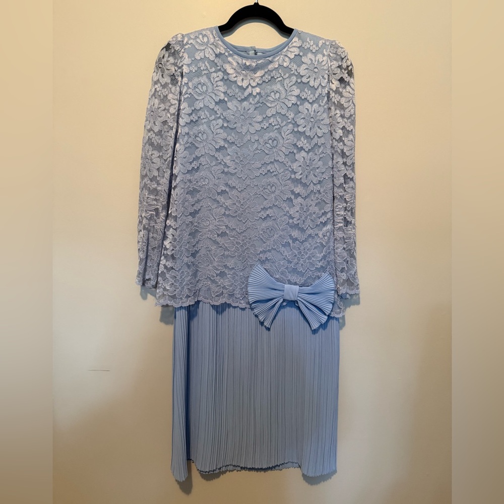 Vintage Powder Blue Lace & Pleated Dress with Bow - Silhouettes Brand
